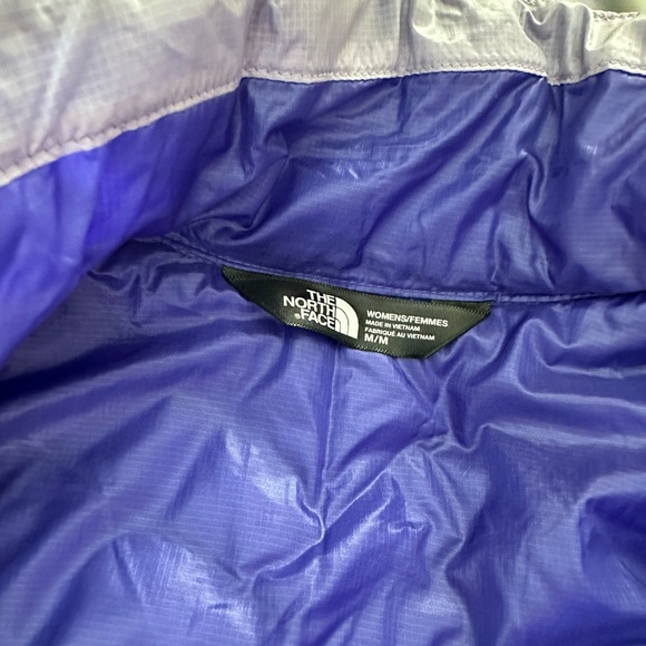 Women’s north face thermal jacket - Picture 3 of 6